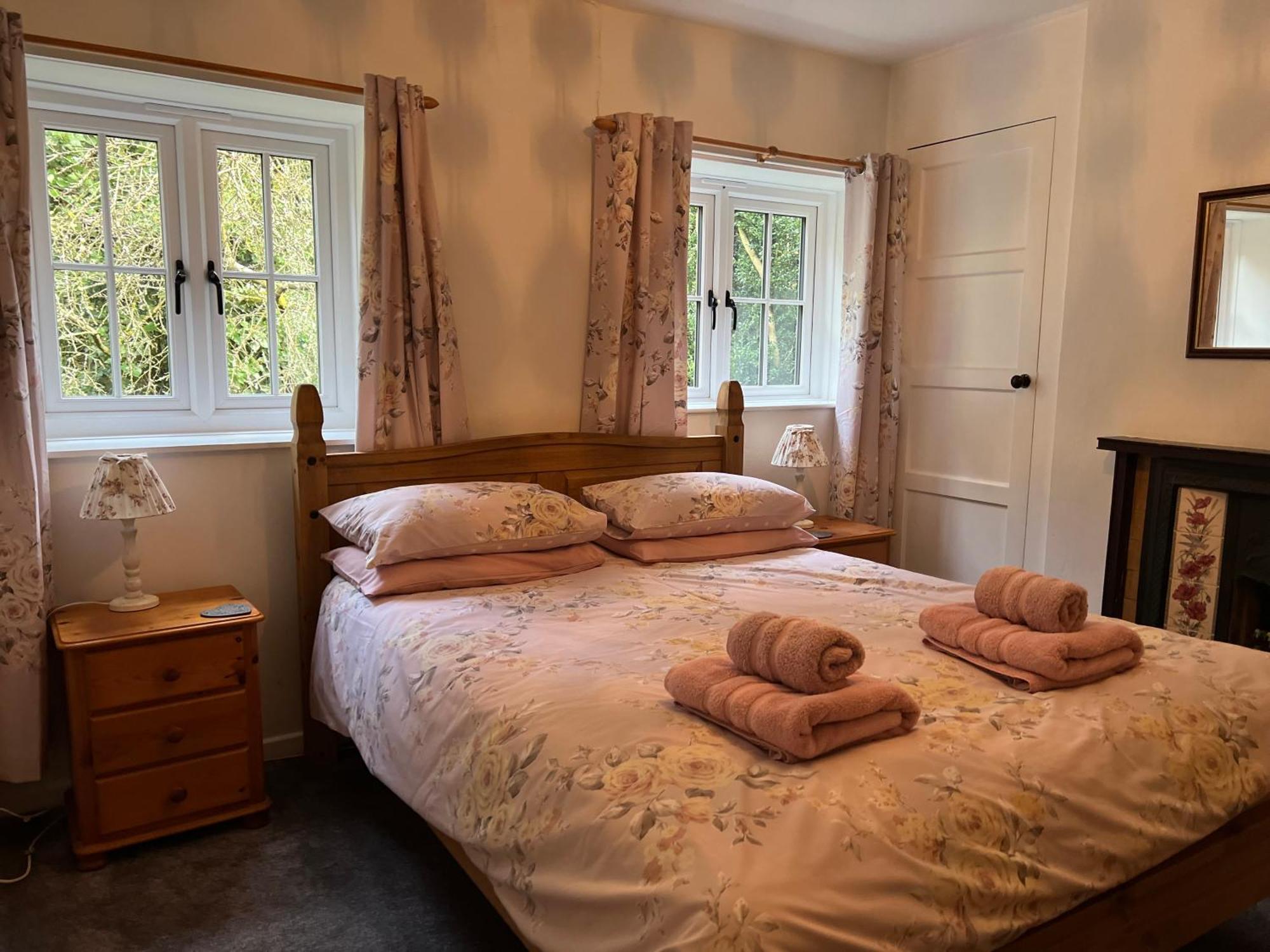 Forestry Cottage. Hot Tub, Open Fire, Dog Friendly Gaywood Exteriér fotografie